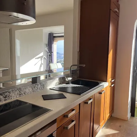 Les Ecrivains * Mandelieu