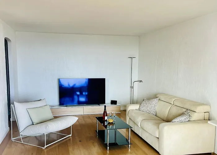 Les Ecrivains Apartamento